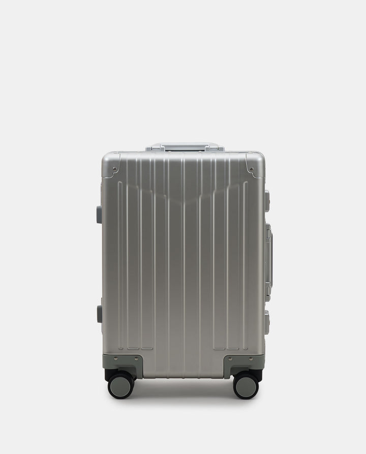 METAL CABINA