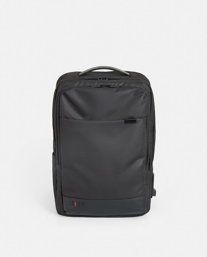 MOCHILA NEGRA BOLSILLOS