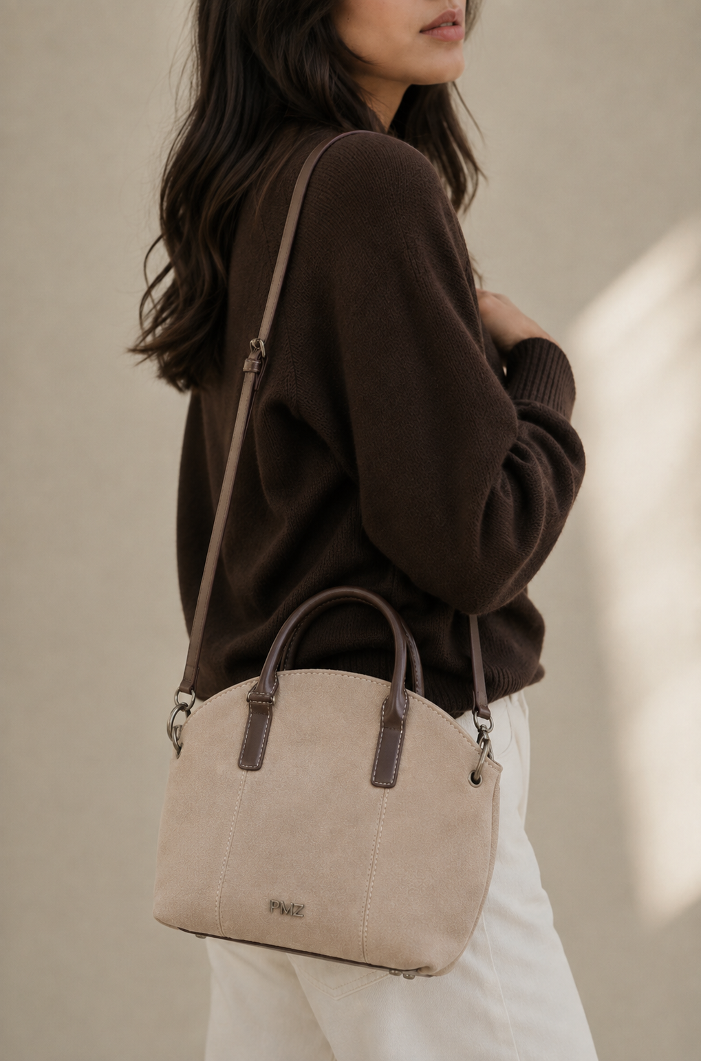 BEIGE LEATHER TOTE