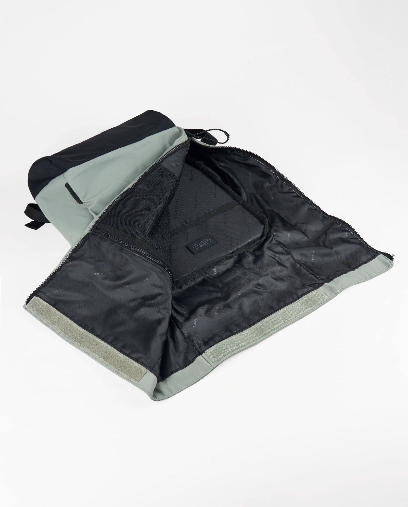MOCHILA TRAVELLER ENROLLABLE PORTÁTIL