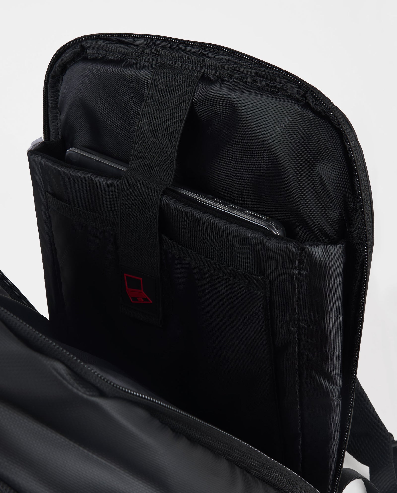 MOCHILA PRETA