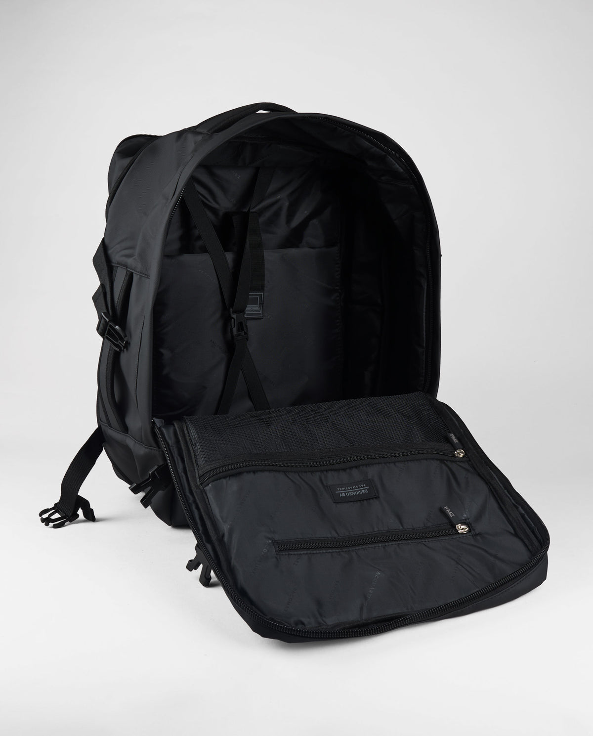 MOCHILA EXPANDIBLE NEGRA