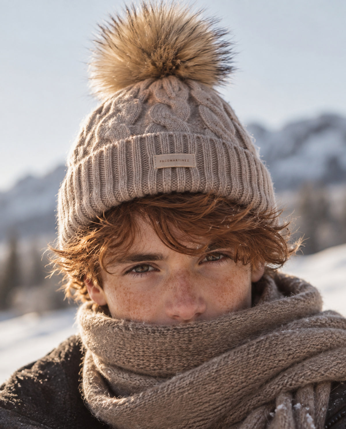 BEIGE CABLE KNIT BEANIE