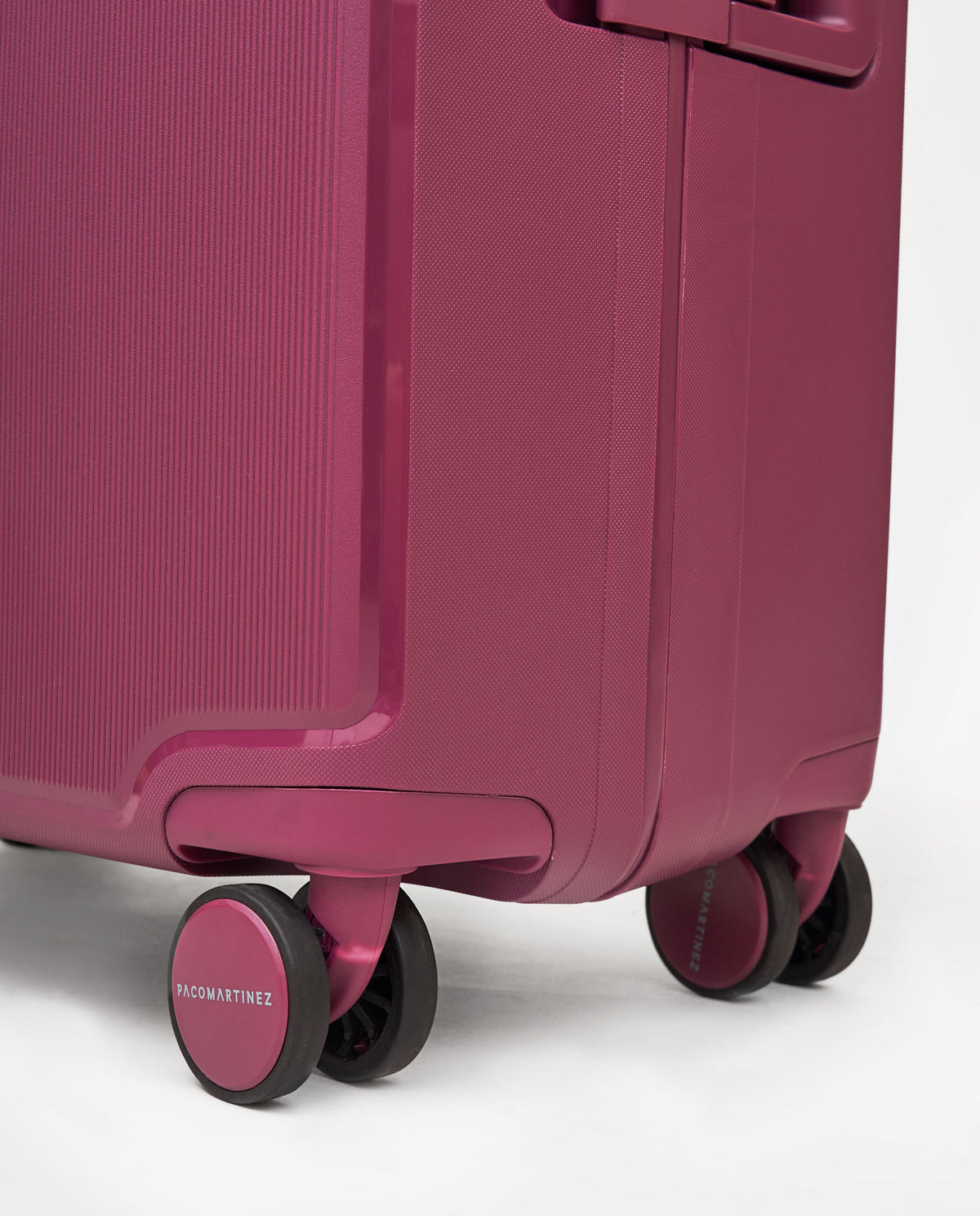 MALETA V COMPACT MEDIANA