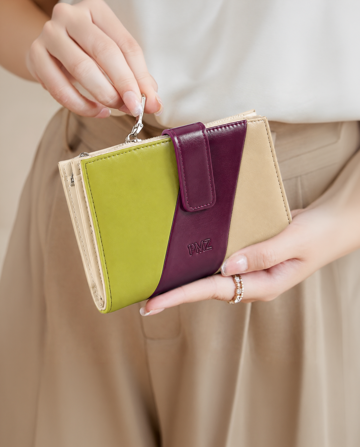 BURGUNDY STRIPED WALLET