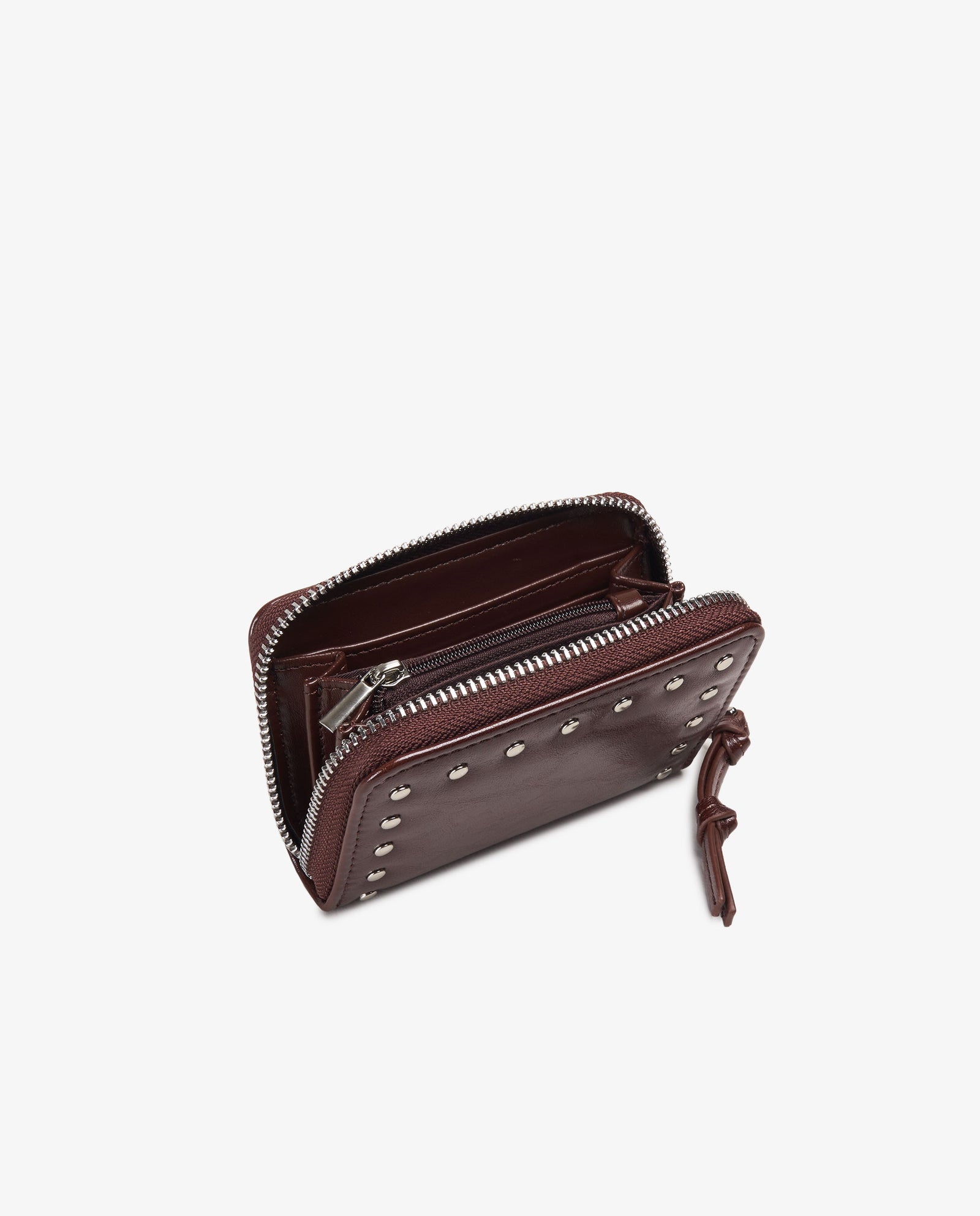 BILLETERA TACHUELAS