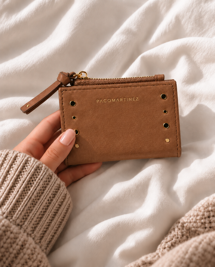 CAMEL STUDDED WALLET