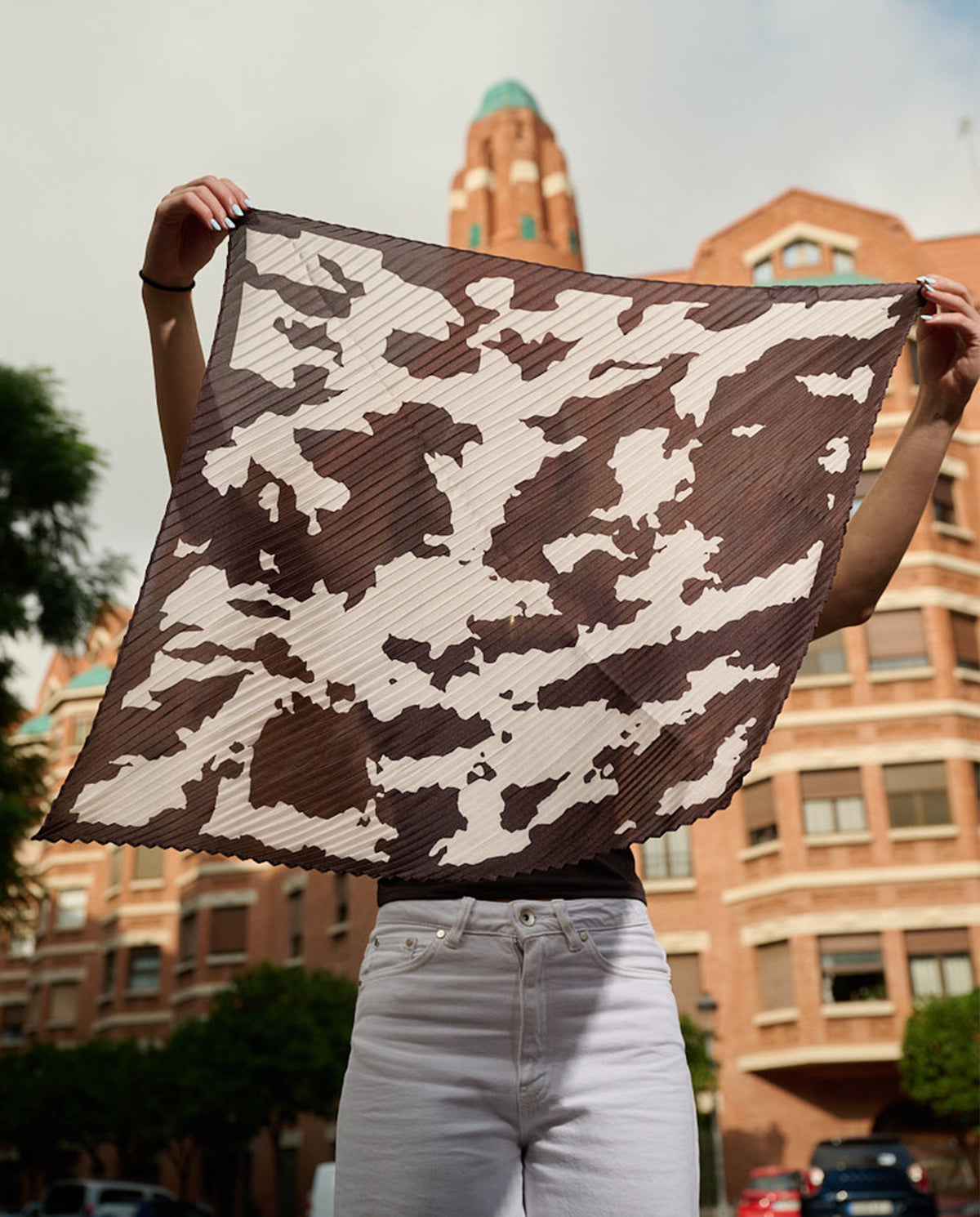 FOULARD PLISSETTATO CAMEL
