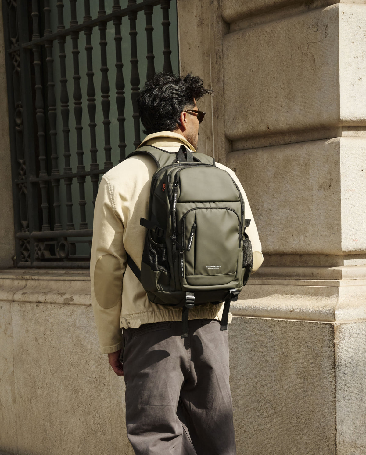 SAC À DOS DE VOYAGE CAOUTCHOUTÉ EXTENSIBLE